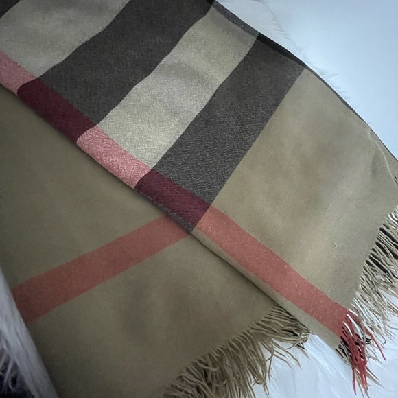Burberry Square Scarf. - Picture 12 of 14